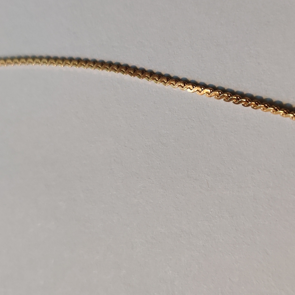 CHRISTIAN DIOR Gold Filled Chain and Pendant - Picture 3 of 9